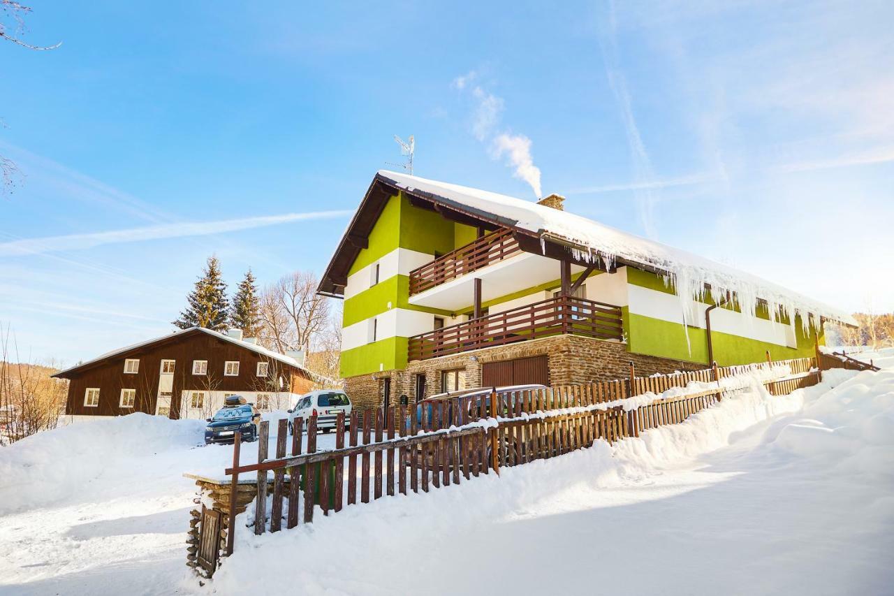 Apartmany Nad Rybnikem Železná Ruda Exteriör bild